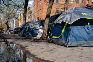 the-myth-of-biden’s-“roaring”-economy-|-the-gateway-pundit-|-by-antonio-graceffo