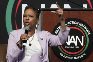 new-york-mayoral-candidate-proposes-pandemic-era-monthly-checks