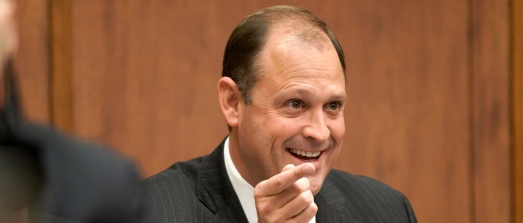 exclusive:-possible-gop-senate-candidate’s-bill-takes-aim-at-‘rogue-regulators’