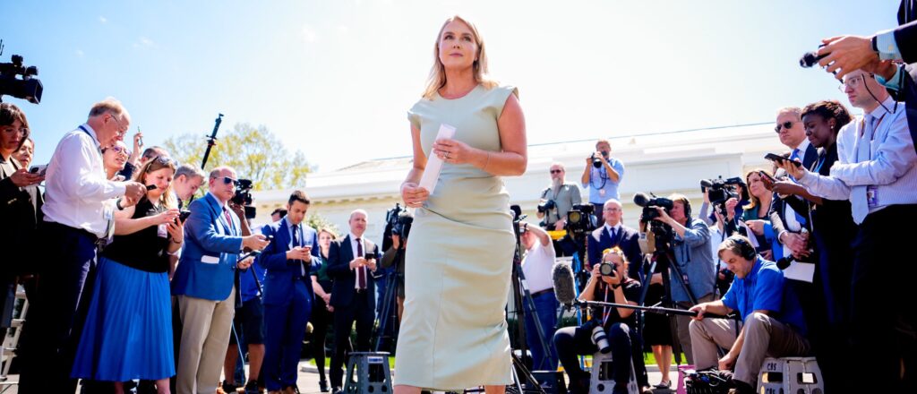 ‘do-not-respond’:-trump-press-sec-confirms-they-ignore-reporters-with-pronouns-in-email-signatures