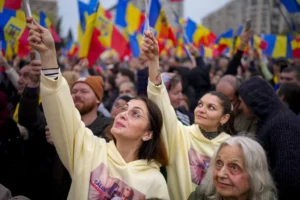 trump-jr.-traveling-to-romania-ahead-of-delayed-presidential-election