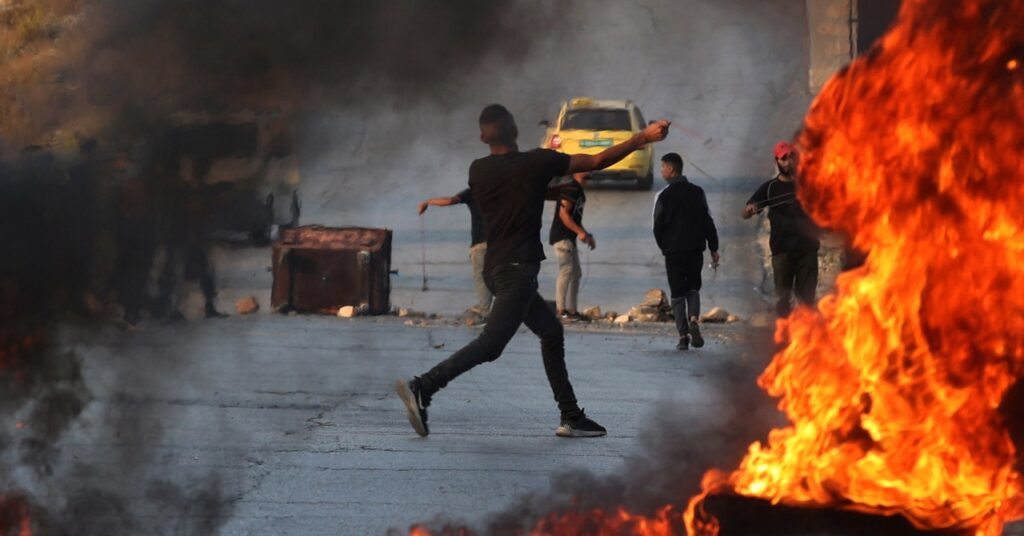 israel’s-failure-to-stop-the-hamas-attack-shows-the-danger-of-too-much-surveillance