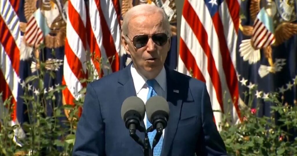 outrageous!-joe-biden-enjoys-a-picnic-with-a-live-band-in-rose-garden-while-hamas-holds-americans-hostage-|-the-gateway-pundit-|-by-cristina-laila