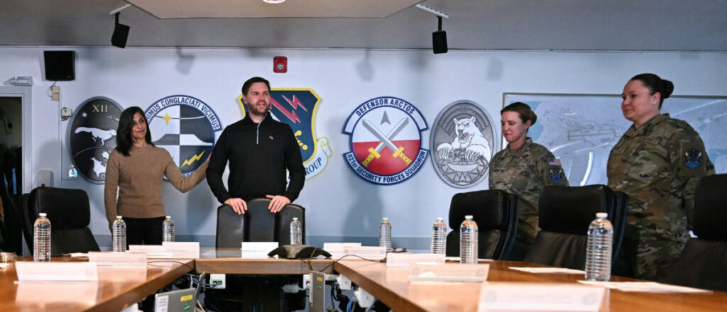 trump-pentagon-cans-greenland-colonel-who-subverted-jd-vance