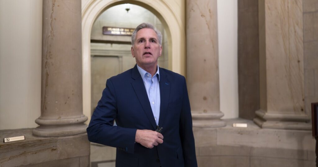 centrist-republicans-float-reinstating-mccarthy-as-speaker-following-israel-attacks
