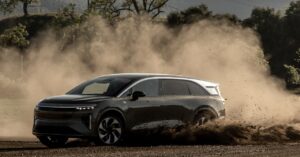 lucid’s-gravity,-a-fast-and-capacious-luxury-suv,-is-‘tesla-done-right’