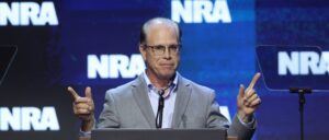 ‘make-indiana-healthy-again,’-gov-implements-maha-with-praise-from-rfk-jr,-dr.-oz