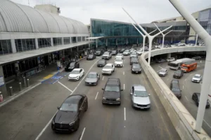 hochul-urged-to-ditch-new-york’s-e-vehicle-mandate-–-washington-examiner