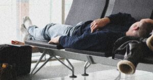 how-to-sleep-in-an-airport