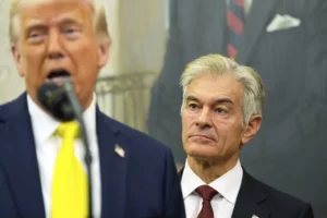 young-girl-faints-at-trump’s-swearing-in-ceremony-for-dr.-oz-–-washington-examiner