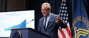 trump-admin-to-ban-artificial-food-dyes-linked-to-cancer