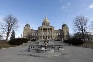 iowa-house-passes-bill-to-legalize-psilocybin