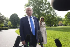 trump-plays-coy-on-apparent-trade-talks-with-china’s-xi-jinping