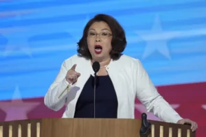 tammy-duckworth-endorses-juliana-stratton-for-illinois-senate-seat