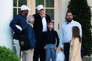 watch-live:-super-bowl-champion-philadelphia-eagles-visit-white-house