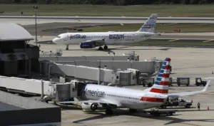 american-airlines-sues-jetblue-over-failed-partnership
