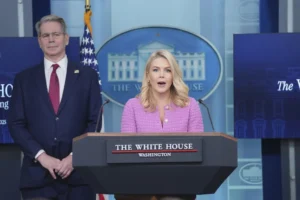 white-house-slams-amazon-over-display-of-tariff-costs