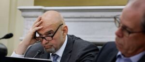 fetterman-reportedly-walked-into-traffic,-was-‘manic’-and-‘unhinged’-during-mental-health-crisis