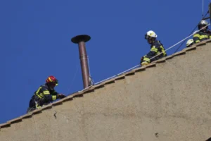sistine-chapel-chimney-installed-ahead-of-conclave