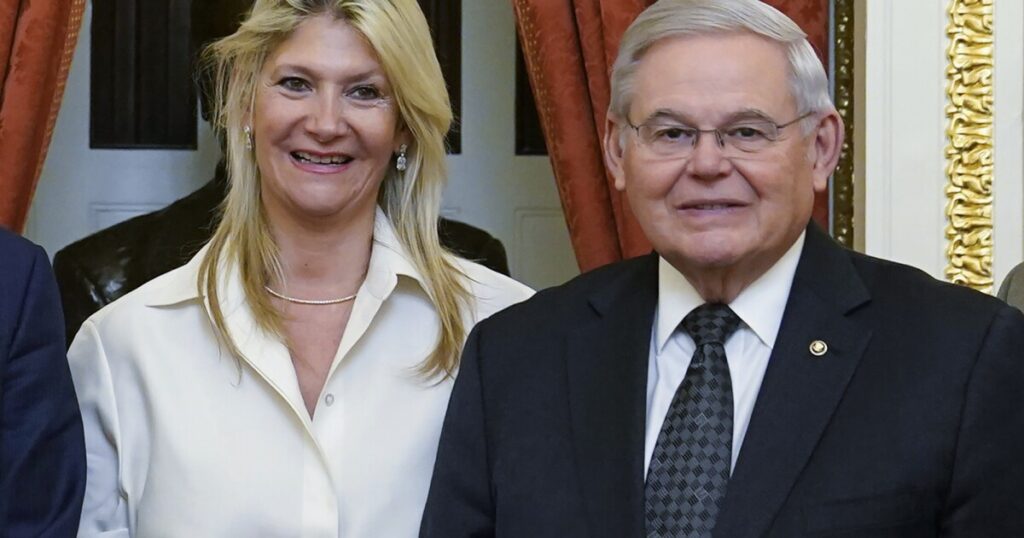 bob-menendez-flirting-with-reelection-worries-democrats-about-future-seat