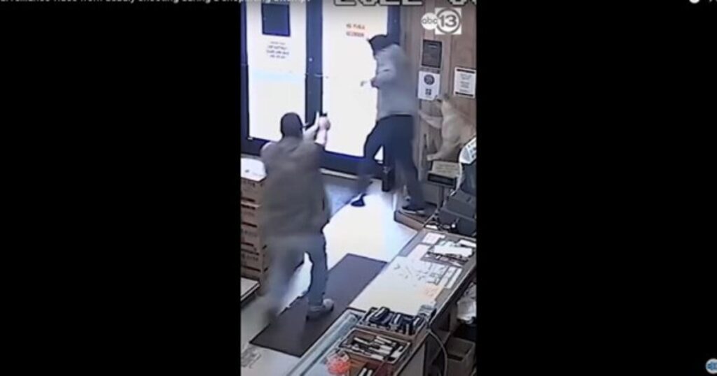 houston-gun-store-employee-charged-with-murder-after-gunning-down-suspected-shoplifter-with-a-criminal-record-(video)-|-the-gateway-pundit-|-by-cullen-linebarger