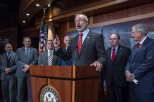 freedom-caucus-at-10-years:-rebels-become-trump’s-top-supporter