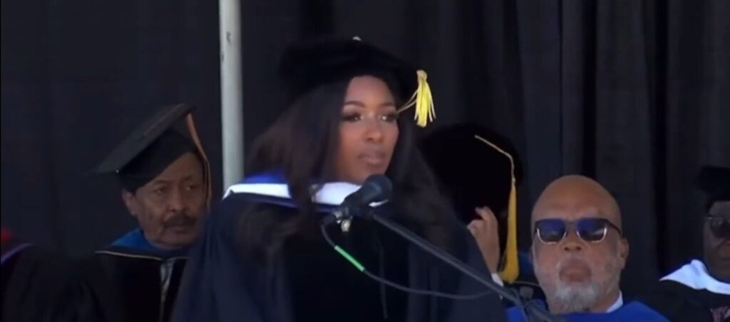 jasmine-crockett-tells-grads-to-‘know-how-to-use-a-chair’-–-and-she-didn’t-mean-for-sitting