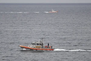 three-dead-and-nine-missing-after-boat-washes-ashore-in-san-diego