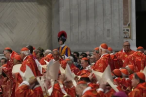no-new-pope-selected-on-first-vote-of-second-day-of-papal-conclave-–-washington-examiner