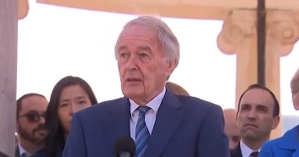 dem-senator-ed-markey-booed-in-blue-massachusetts-after-calling-for-de-escalation-in-israel-(video)-|-the-gateway-pundit-|-by-mike-lachance