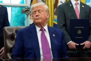 trump-dismisses-concerns-over-qatari-jet-that-could-be-new-air-force-one-–-washington-examiner