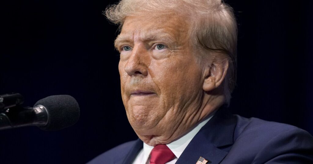 mary-trump-asks-why-‘f***ing-maniac’-donald-is-‘still-allowed-to-roam-free’