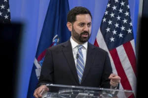 lawler-knocks-‘grandstanding’-by-democrats-at-newark-ice-prison-protest-–-washington-examiner