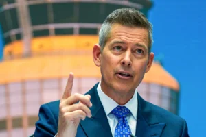 summer-bummer:-sean-duffy-hints-air-traffic-controller-shortage-will-mean-delays-at-airports