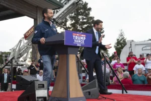 2028-primaries:-vance-dominates,-harris,-buttigieg-fading-–-washington-examiner