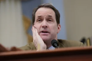 democrat-jim-himes-praises-trump-for-his-work-in-the-middle-east