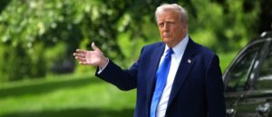 trump-announces-ukraine-war-peace-talks-after-phone-call-with-putin