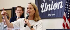 arizona’s-democrat-ag-is-having-a-really-bad-week