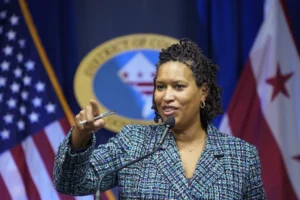 republicans-advance-bill-to-block-noncitizens-from-voting-in-dc-elections-–-washington-examiner