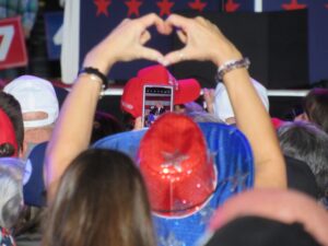 they’re-losing-their-own-voters-to-trump:-latest-polls-take-surprising-turn-for-dem-voters