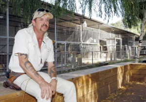 joe-exotic-calls-out-trump’s-pardon-of-todd-and-julie-chrisley