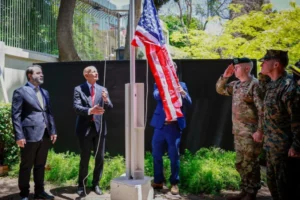 us-flag-raised-in-damascus,-syria,-for-first-time-since-2012
