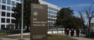 hundreds-of-faa-employees-hit-exit