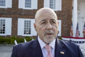 bernard-kerik,-former-nypd-police-chief-during-9/11,-dead-at-69-–-washington-examiner