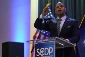 wes-moore-heaps-praise-on-kingmaker-clyburn-as-he-denies-2028-bid