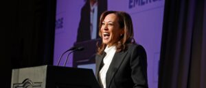 turns-out-folks-aren’t-all-that-excited-about-kamala-returning-to-cali-politics