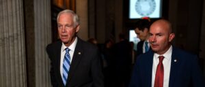 dead-on-arrival?:-‘no-chance’-trump’s-‘beautiful’-bill-can-pass-senate-without-steep-cuts,-lawmakers-say