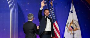 ‘huge-mistake’:-jd-vance-speaks-out-on-trump,-musk-feud