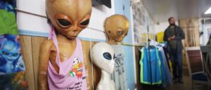 pentagon-disinformation-fueled-america’s-ufo-mythology,-wsj-reports