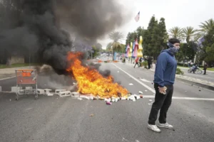 la-riots:-who-are-the-groups-protesting?